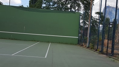 mur de tennis Suzanne Lenglen