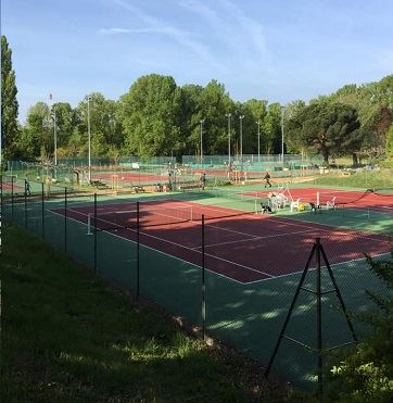 Valence : les 3 clubs de tennis