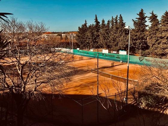 Les clubs de tennis de Nîmes
